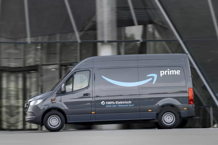 Amazon utiliza Mercedes-Benz e-Sprinter para entregas na Europa