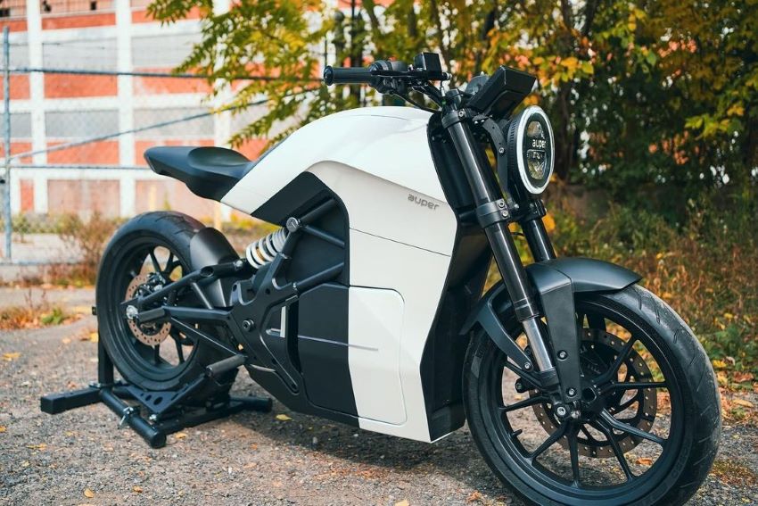 Venda de motos elétricas dispara em 2022