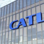 Prédio espelhado da empresa de baterias CATL