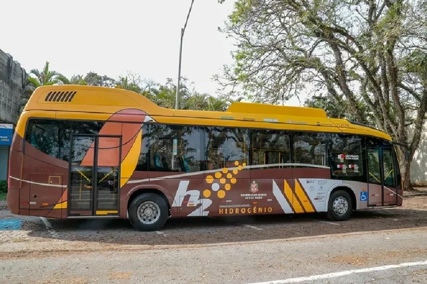 ônibus movido a hidrogênio que vai circular pela USP