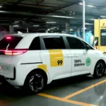 Carro da 99 sendo recarregado por um ponto de recarga da Zletric