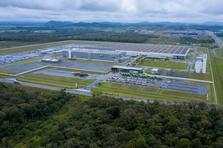 Vista aérea da fábrica da BMW em Araquari (SC)