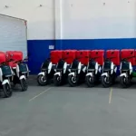 Scooter elétrica da Riba preparada para os testes do iFood