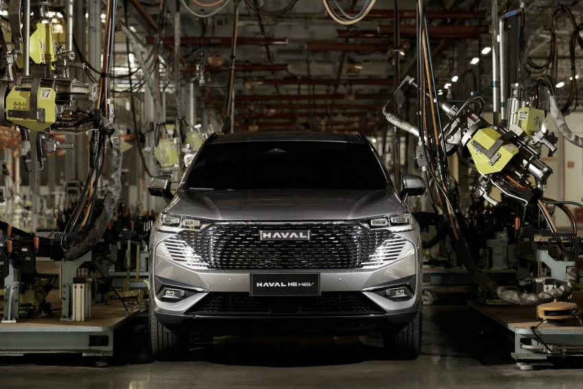 Construção de Haval H6 em linha de montagem