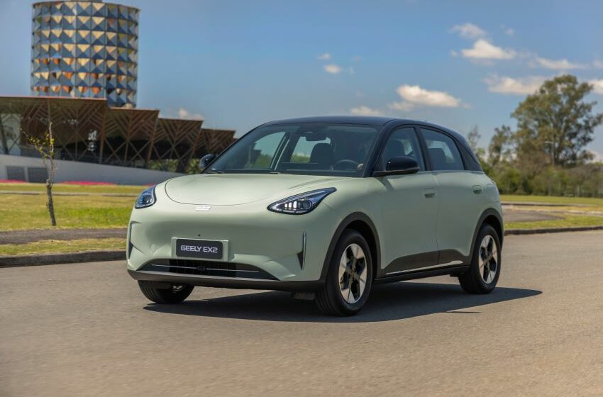 Geely EX2