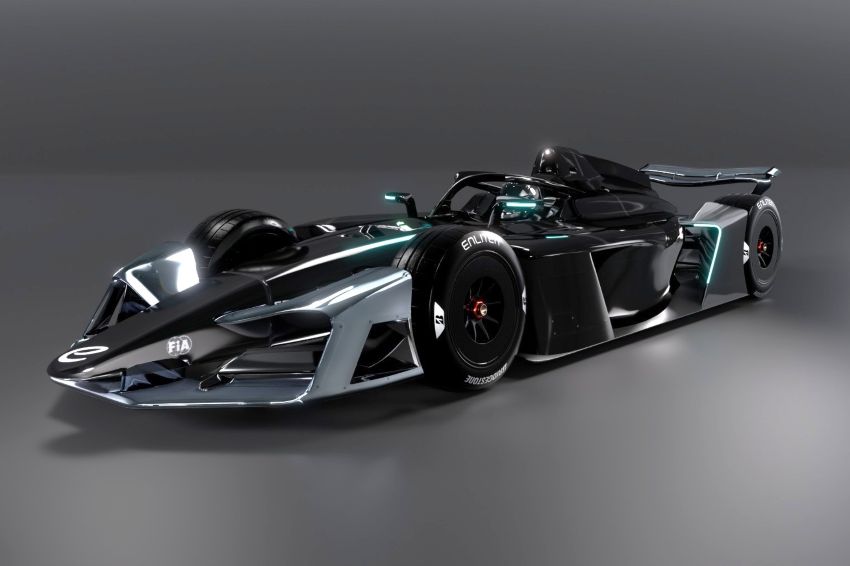 Carro GEN4, da Fórmula E, é apresentado na cor preta