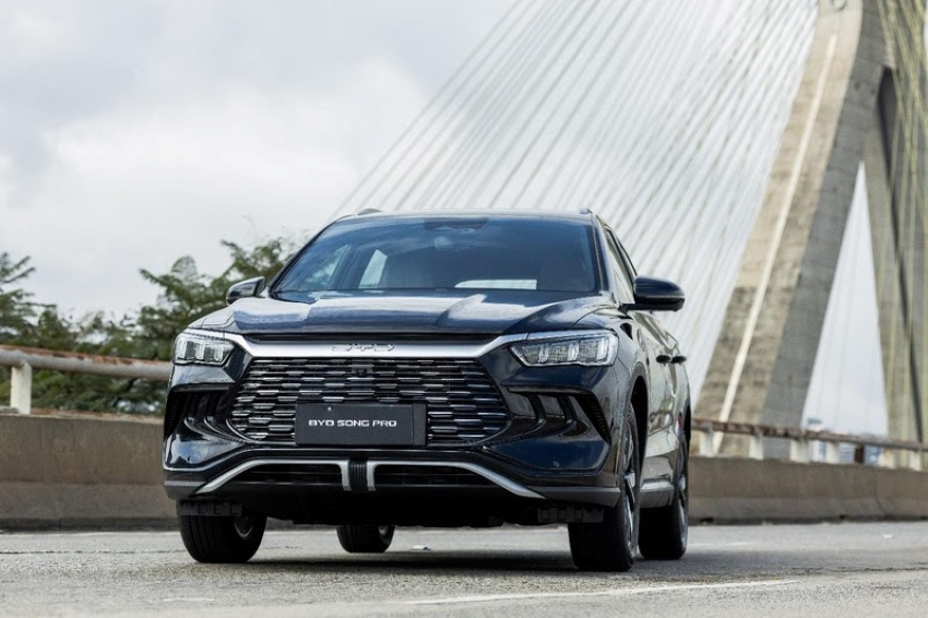 BYD alcança marca de 100 mil carros vendidos no ano no Brasil