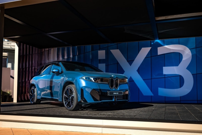 BMW iX3 estreia como vitrine tecnológica na CES 2026