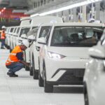 Dolphin Mini na fábrica