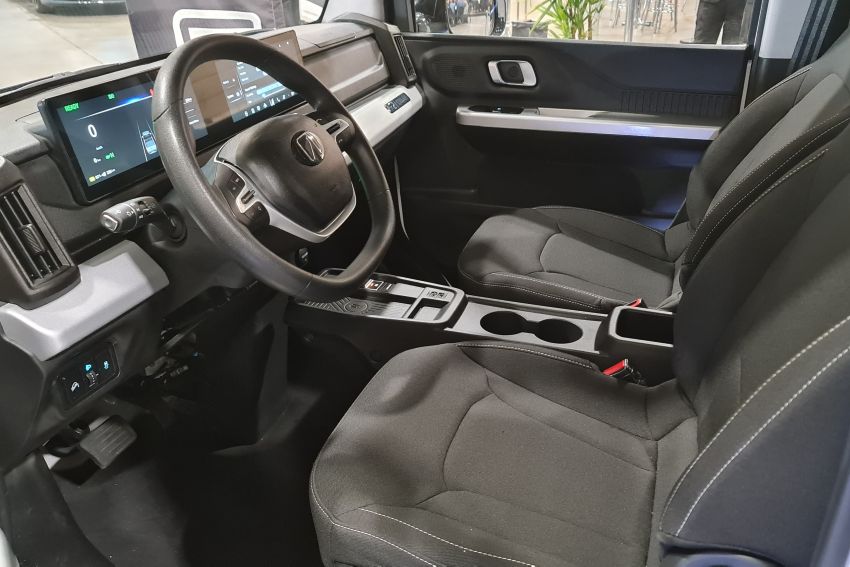 Visão da cabine do Arrow 2