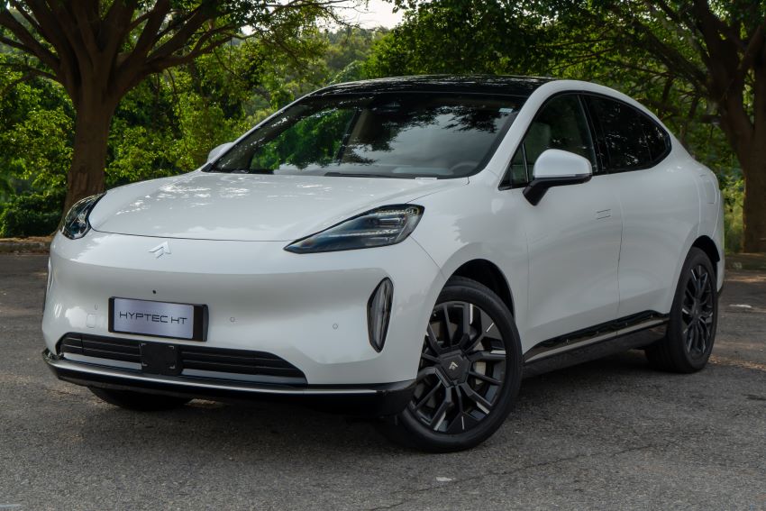 GAC lança Hyptec HT 2027 no Brasil com 413 km de autonomia