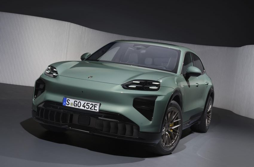 Porsche Cayenne Electric