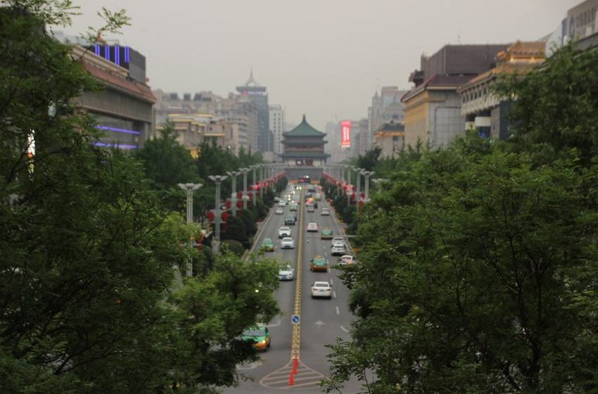 China registra recorde de veículos elétricos impulsionado por exportações