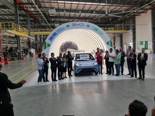 BYD supera a marca de 100 mil veículos na fábrica de Camaçari