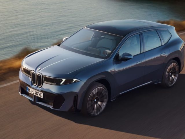 BMW iX3 chega com 469 cv e preço de R$ 582.950