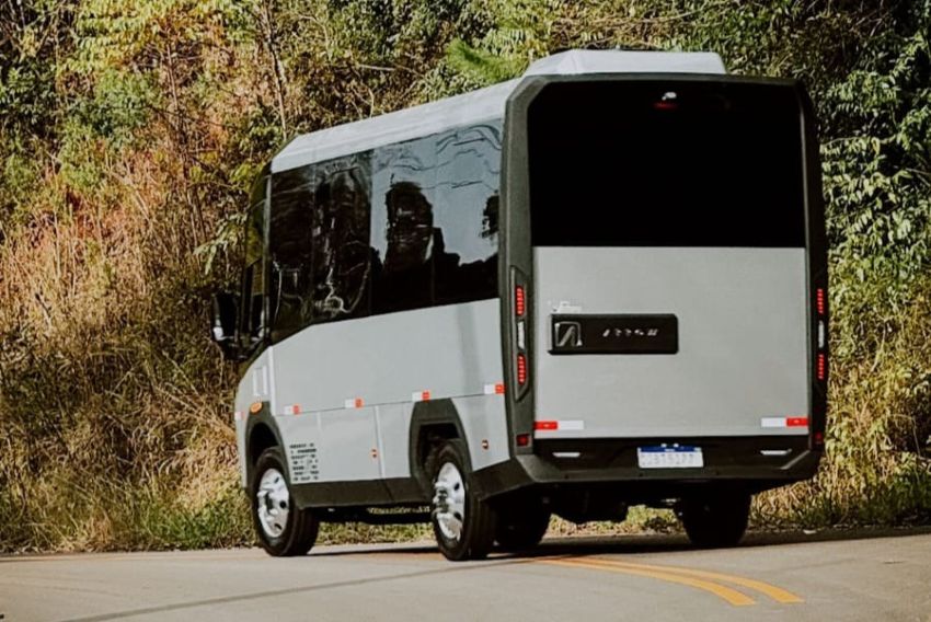 Visão traseira do Arrow ONE PAX