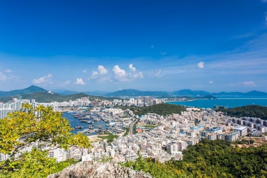 Província chinesa proibirá vendas de carros a combustão em 2030