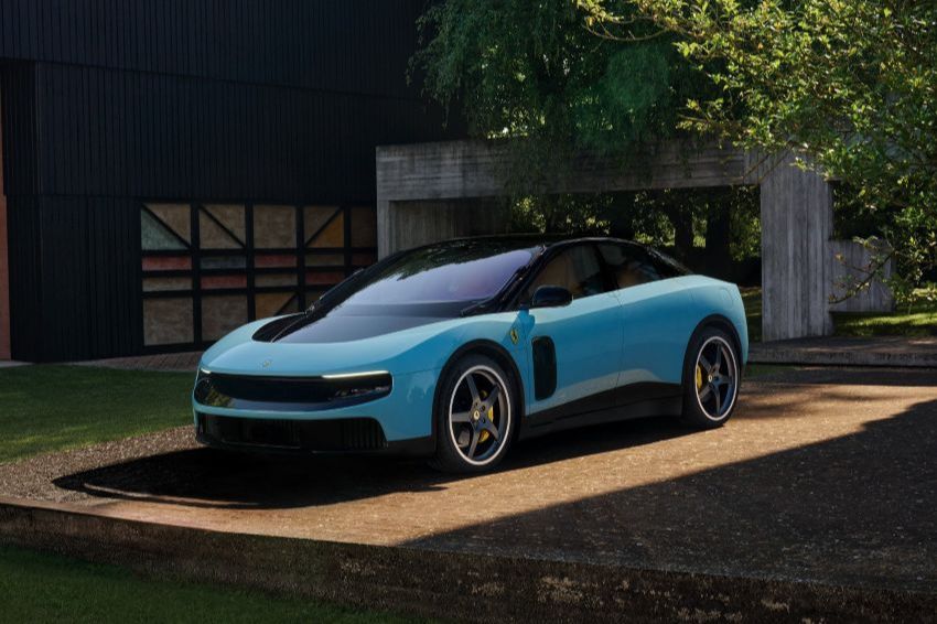 Ferrari Luce é arrematado por US$ 40 milhões em leilão beneficente