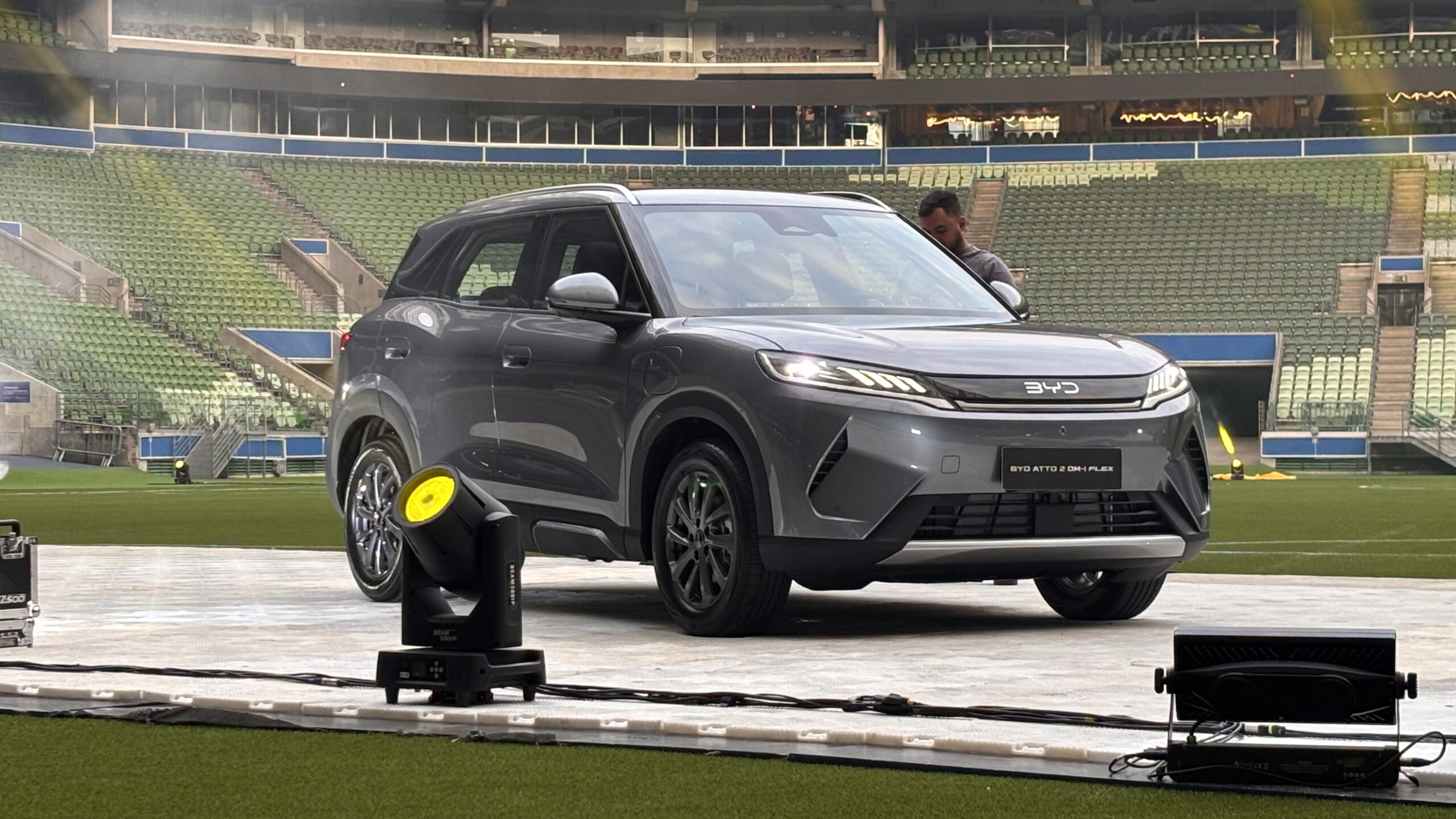 BYD Atto 2, SUV compacto híbrido flex. 