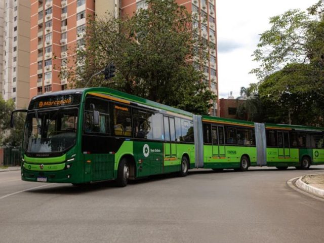 Goiânia coloca ônibus elétricos de 28 metros em operação no BRT