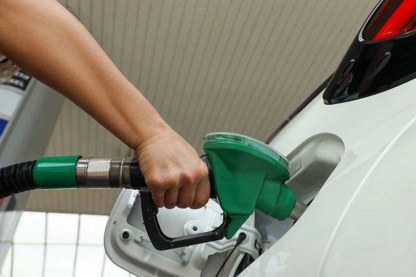 Mais etanol na gasolina: híbridos não flex correm risco no Brasil?