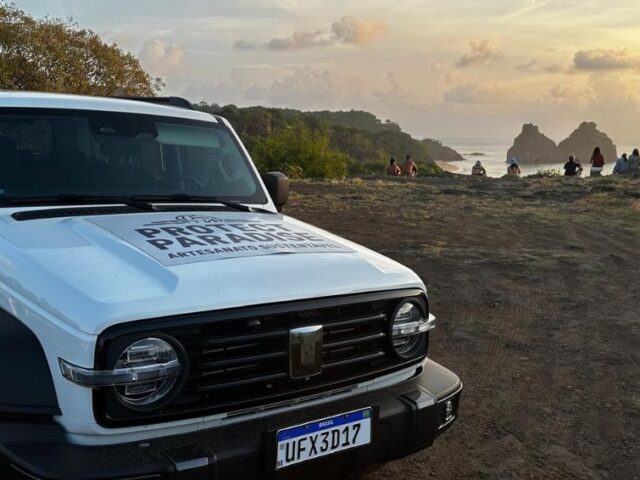 GWM Tank 300 usa V2L para impulsionar reciclagem em Noronha
