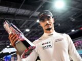 Porsche mantém campeão da Fórmula E e testa novo carro de 816 cv