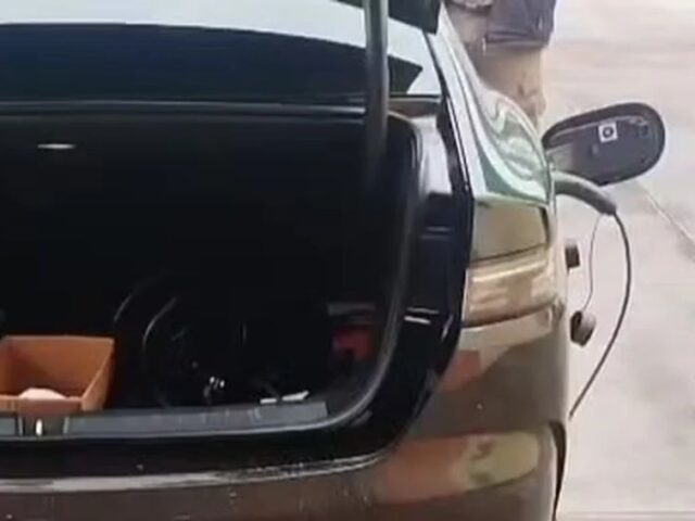 Carro híbrido mantém urnas funcionando durante apagão no Paraná