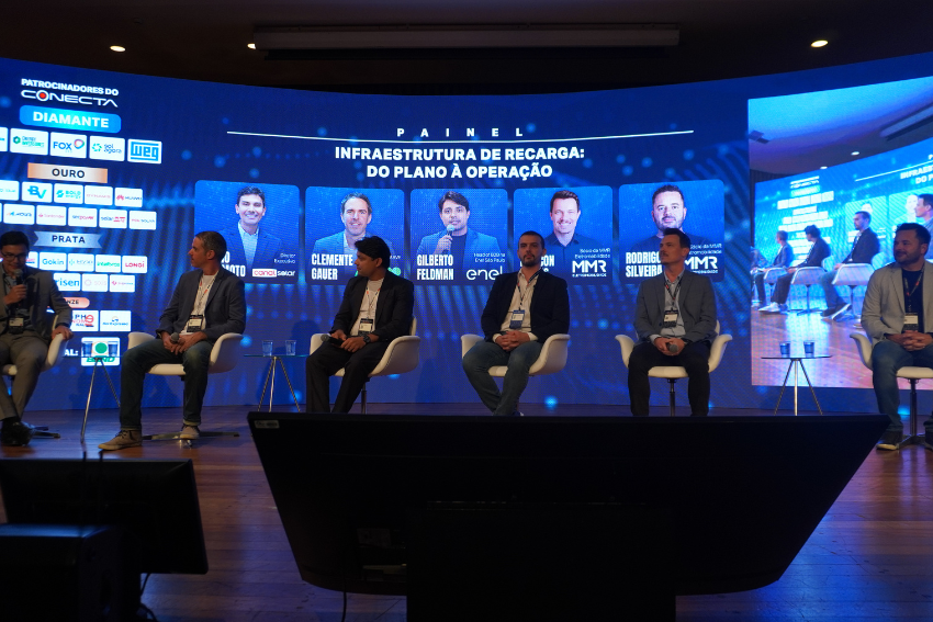 Painel debate planejamento, conexão e operação da recarga em eletropostos