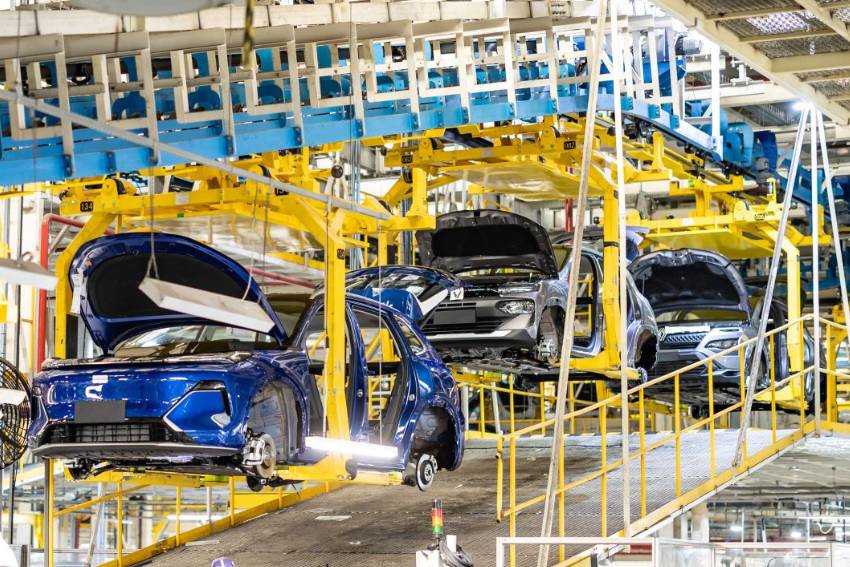 Renault recebe R$ 181,8 milhões do BNDES para desenvolver carro híbrido no Brasil