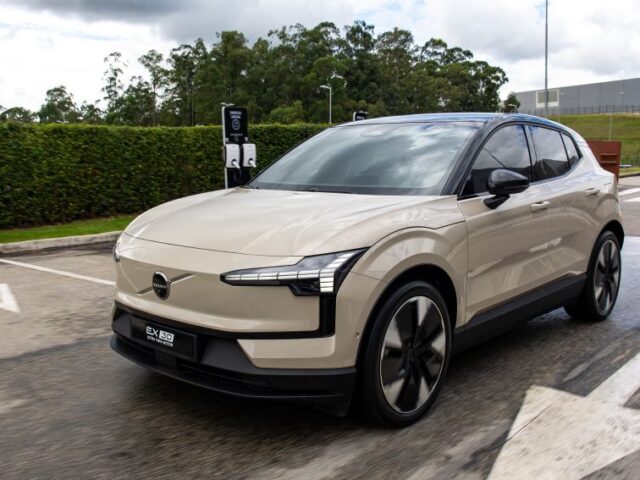 Elétricos são mais da metade das vendas da Volvo no terceiro trimestre