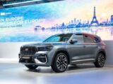 Geely apresenta linha europeia de novos veículos em Paris
